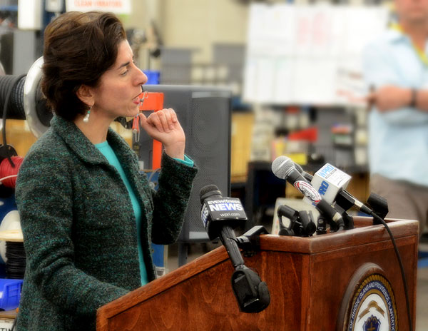 gov-raimondo comes to vibco vibrators 2015 lean in rhode island initiative signing